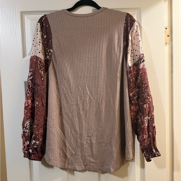 Maurices Floral Sleeve Blouse - Picture 3 of 3